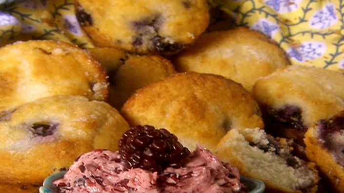 AH Baked Goods Blueberry Muffin